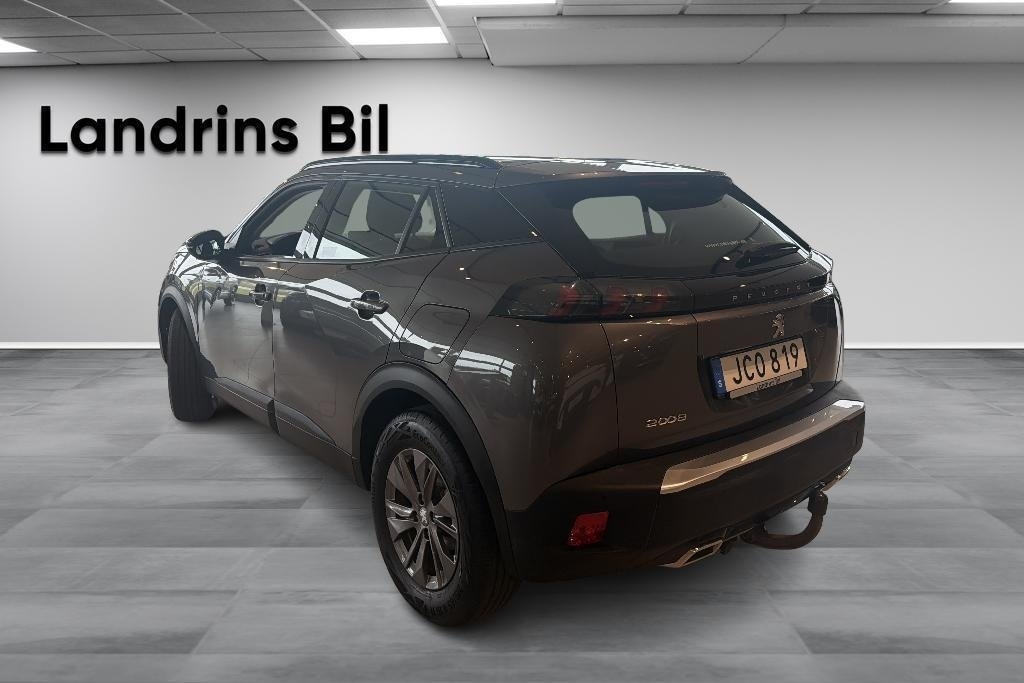 Peugeot 2008 1.2 PureTech 131 hk 2019, bild 6/17