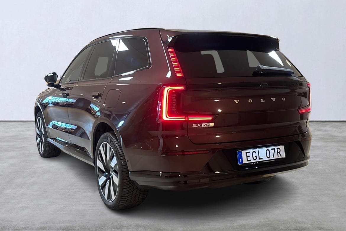 Volvo EX90 2025, photo 4/10