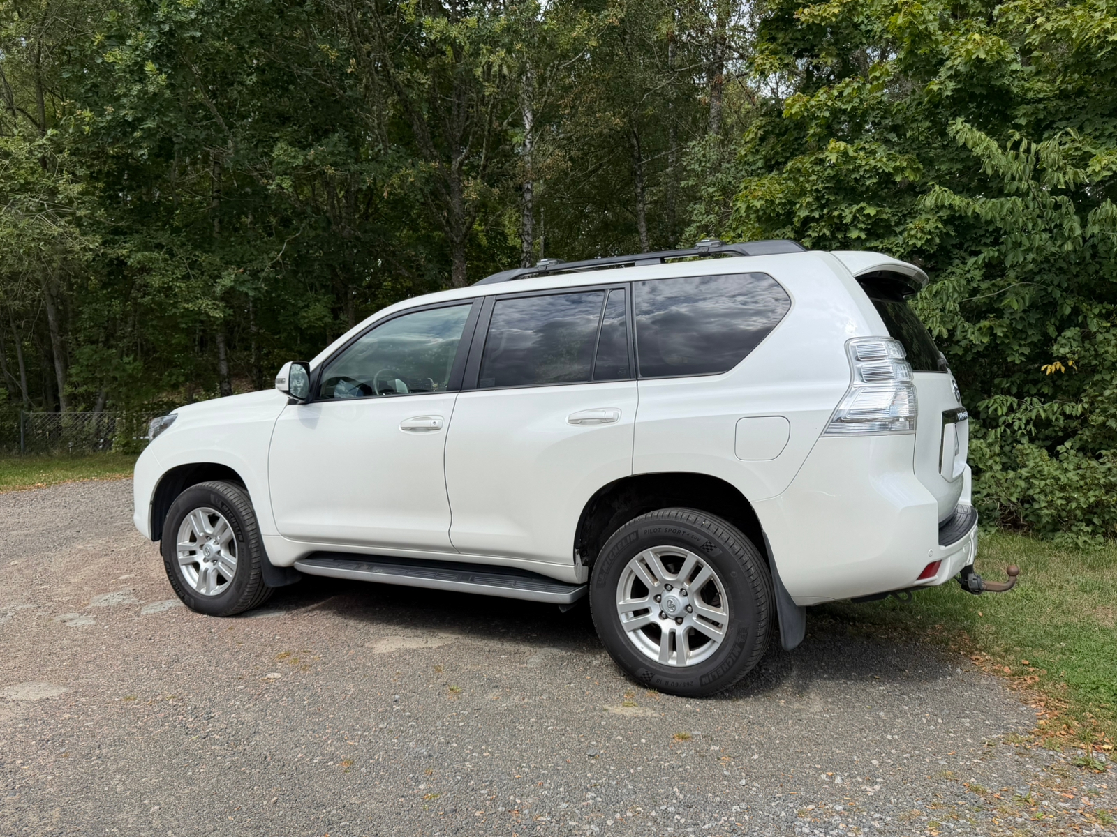Toyota Land Cruiser 2013, photo 2/10