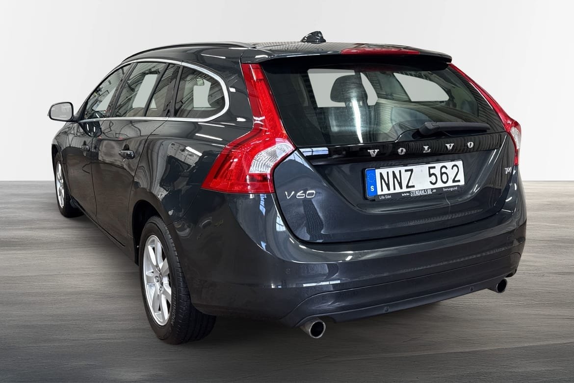 Volvo V60 T4 Momentum 2014, bild 2/10