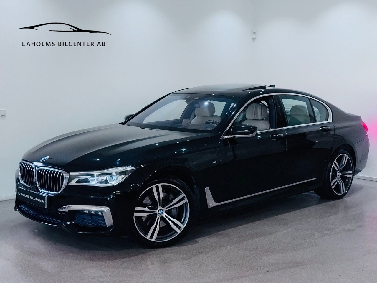BMW 740