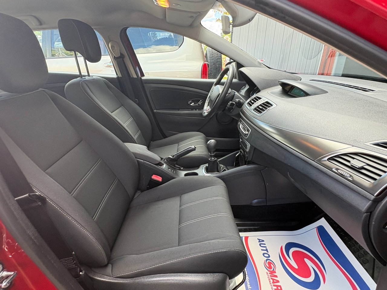 Renault Megane 2014, bild 5/8