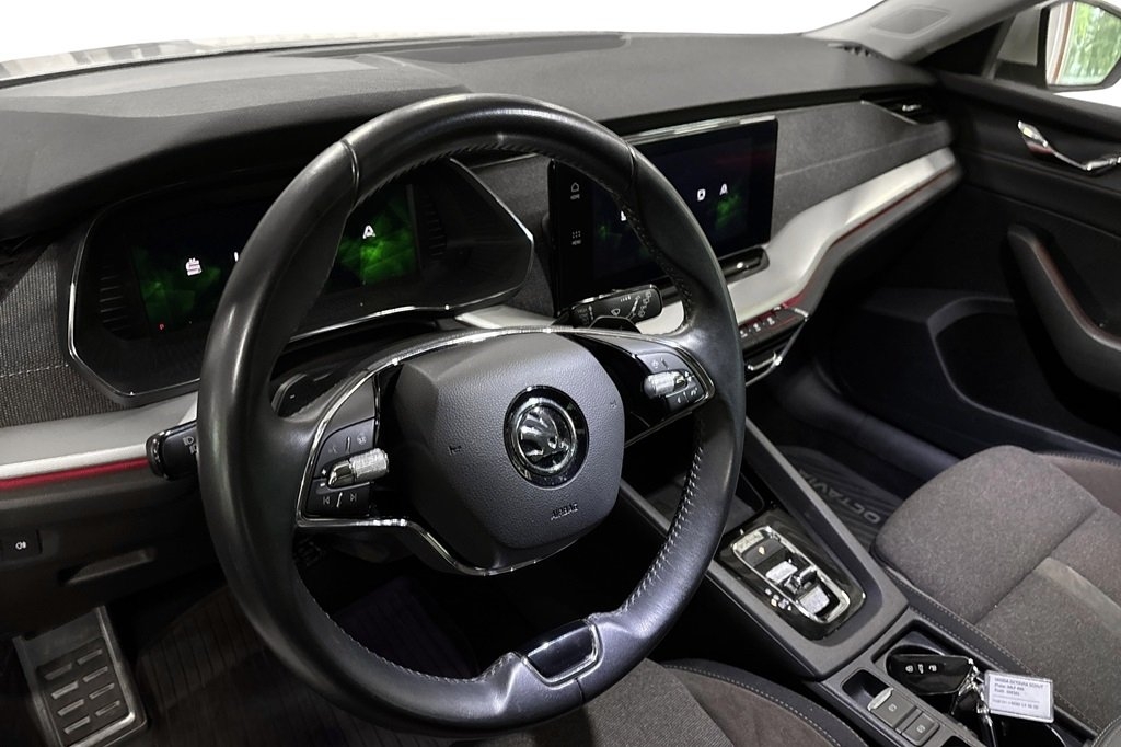 Skoda Octavia 2023, kuva 5/7