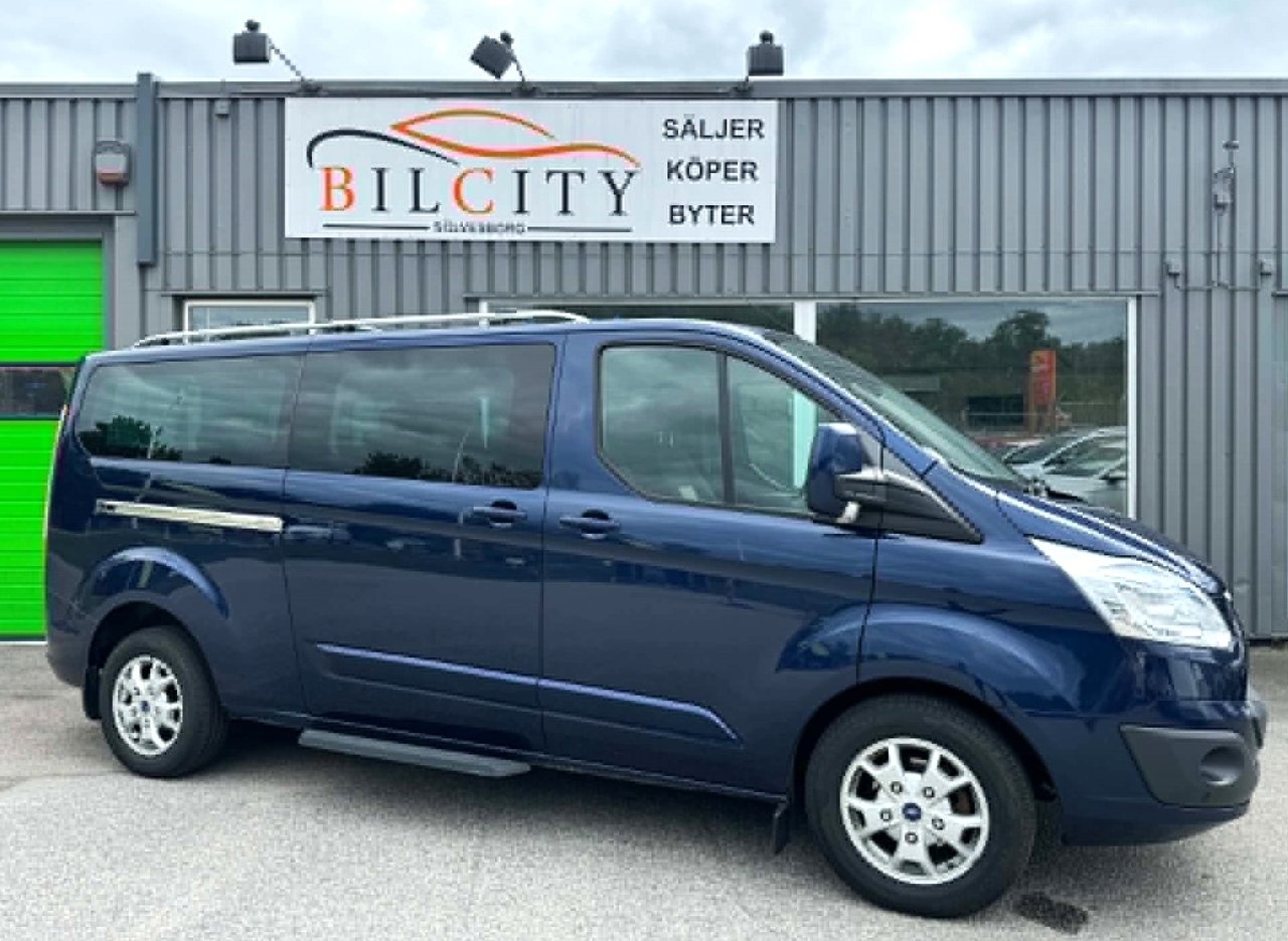 Ford Tourneo Custom