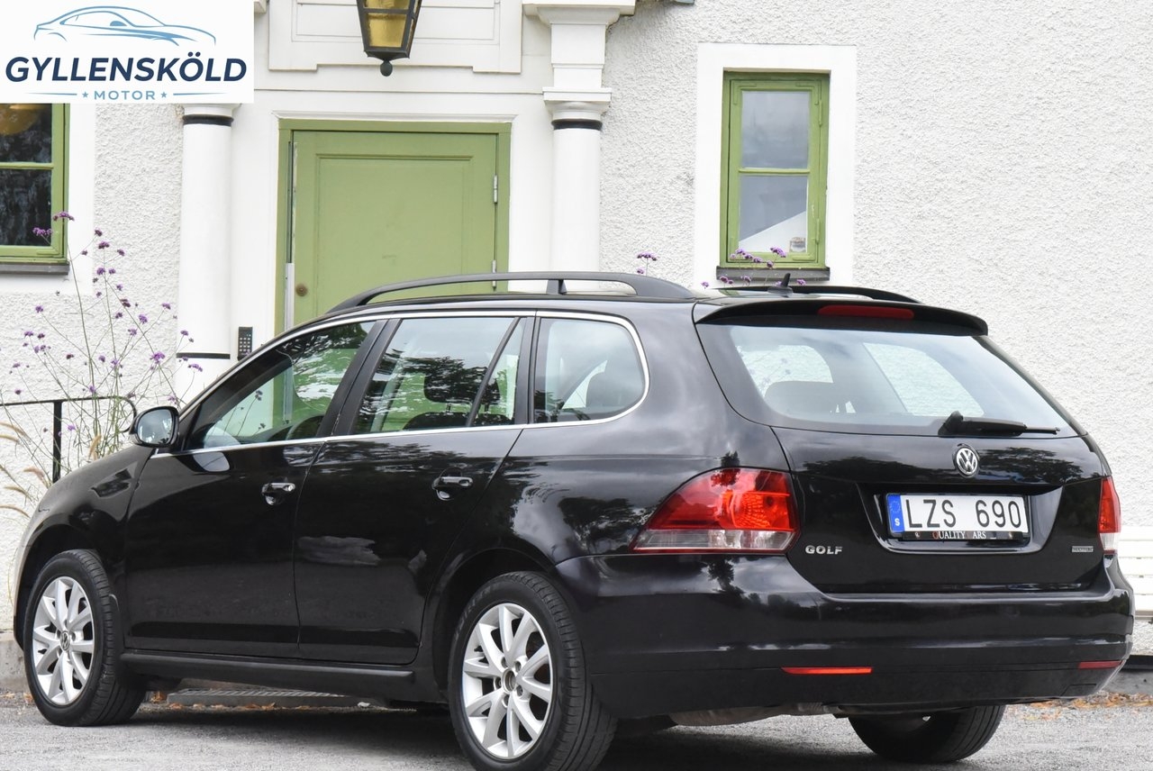 Volkswagen Golf Kombi 1.6 102hk 2012, kuva 2/13