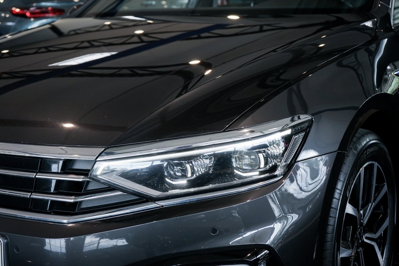 Volkswagen Passat 2023, bild 3/10