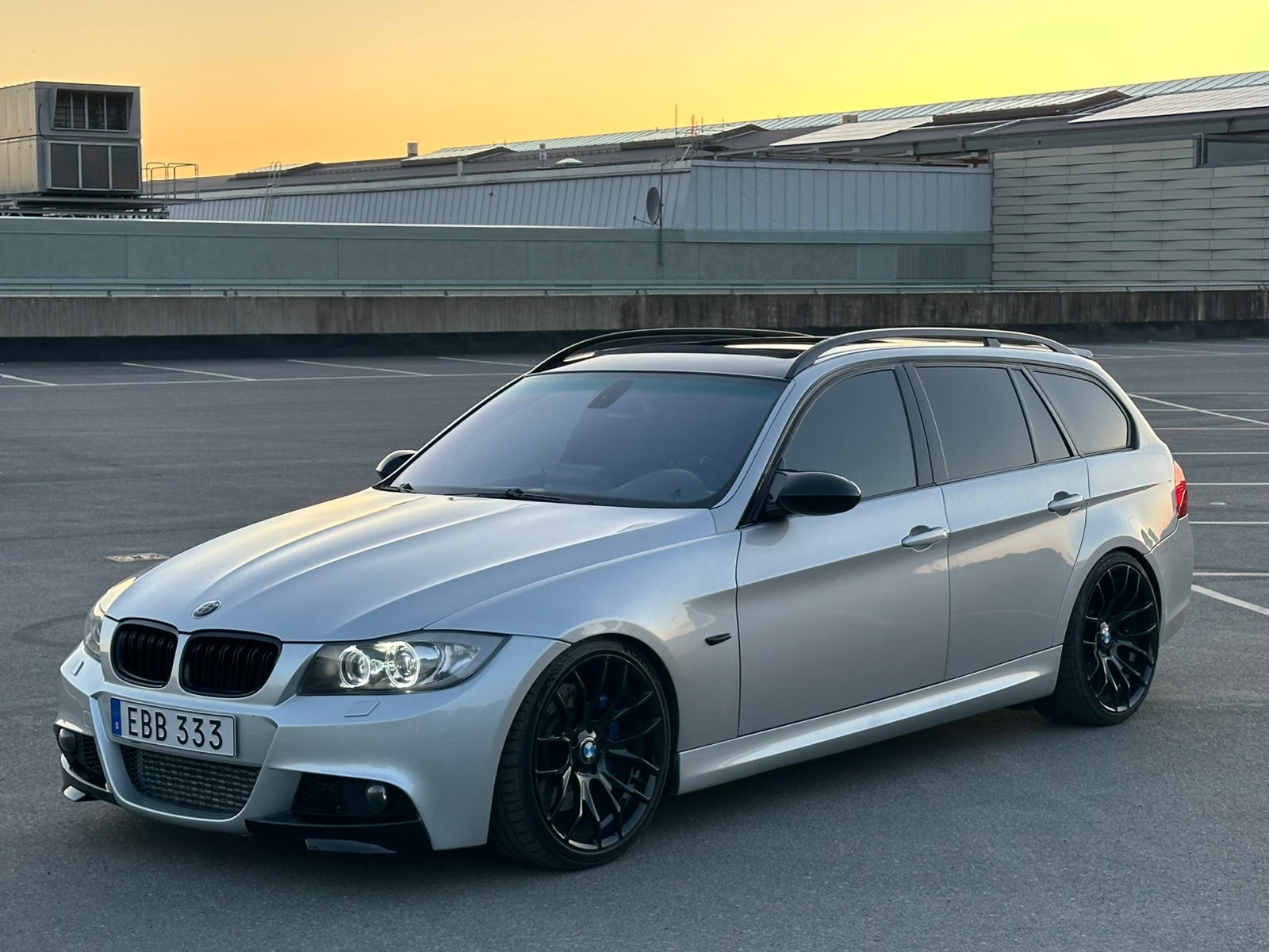 BMW 335
