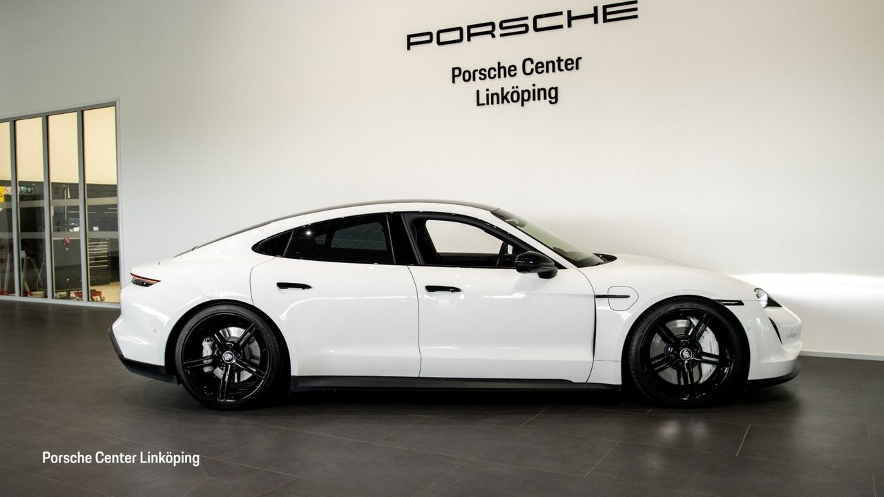 Porsche Taycan 4S 2020, kuva 3/10