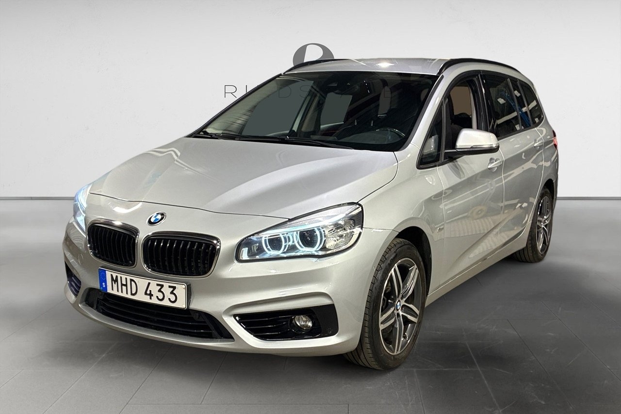 BMW 218