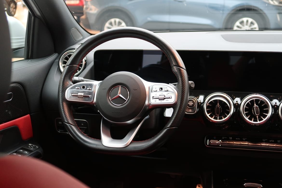 Mercedes-Benz GLA 2021, bild 7/10