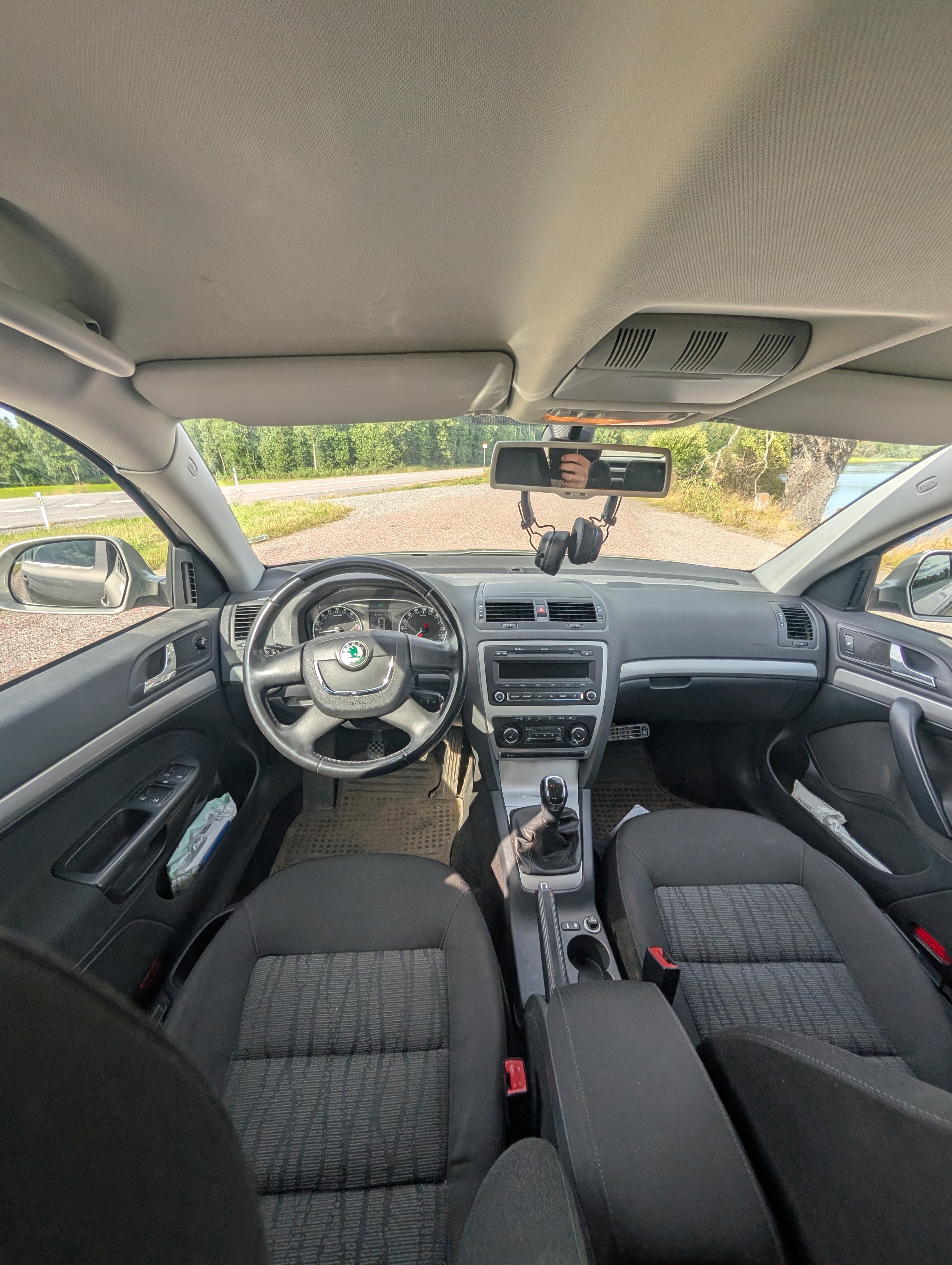 Skoda Octavia Kombi 1.6 TDI Manuell 2011, bild 5/8