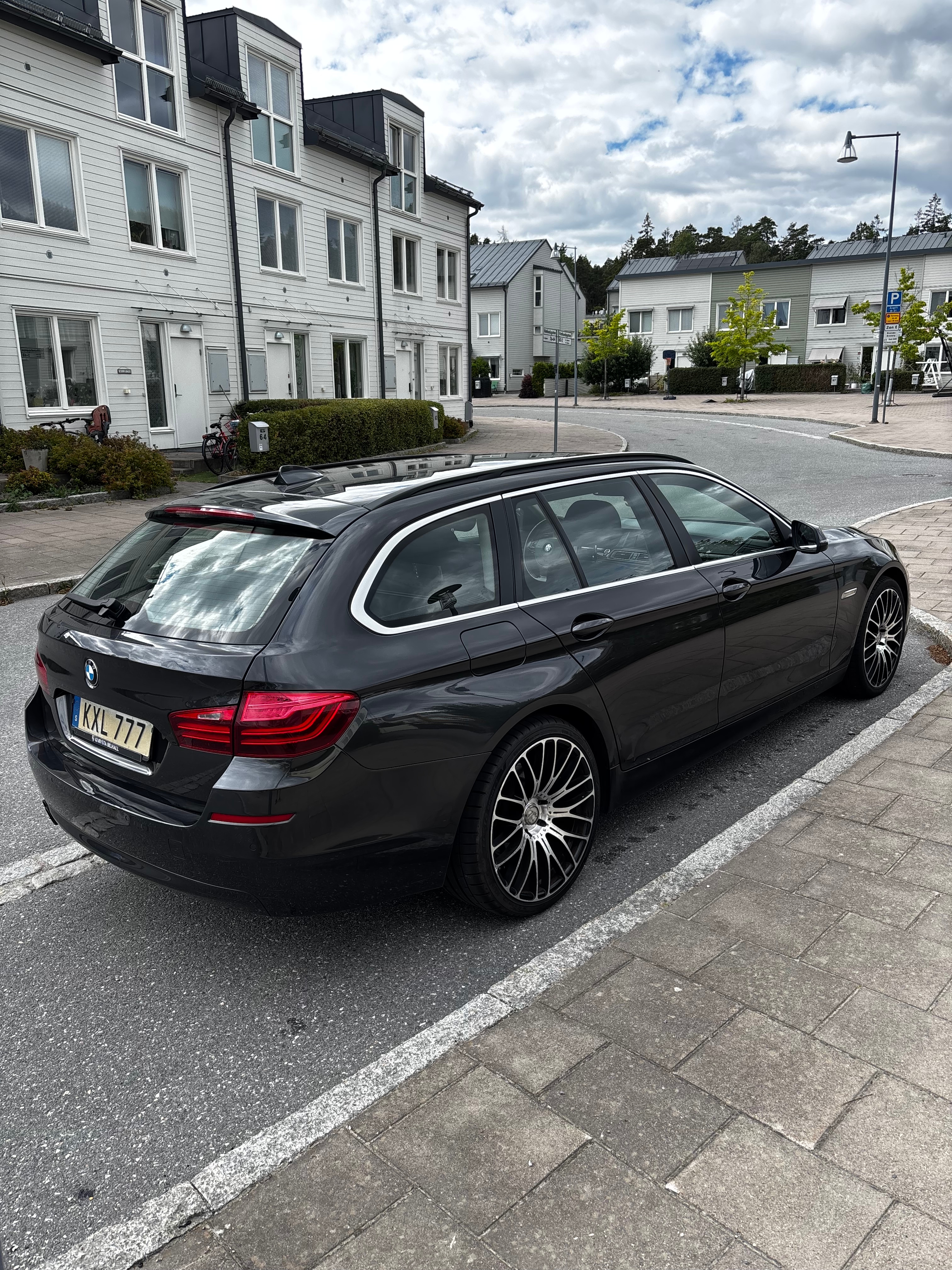 BMW 520 2016, kuva 7/10