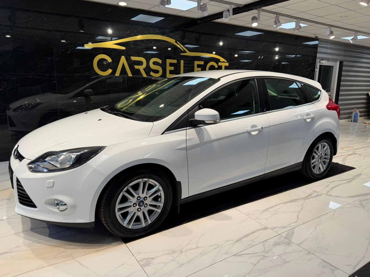 Ford Focus 2013, bild 2/10