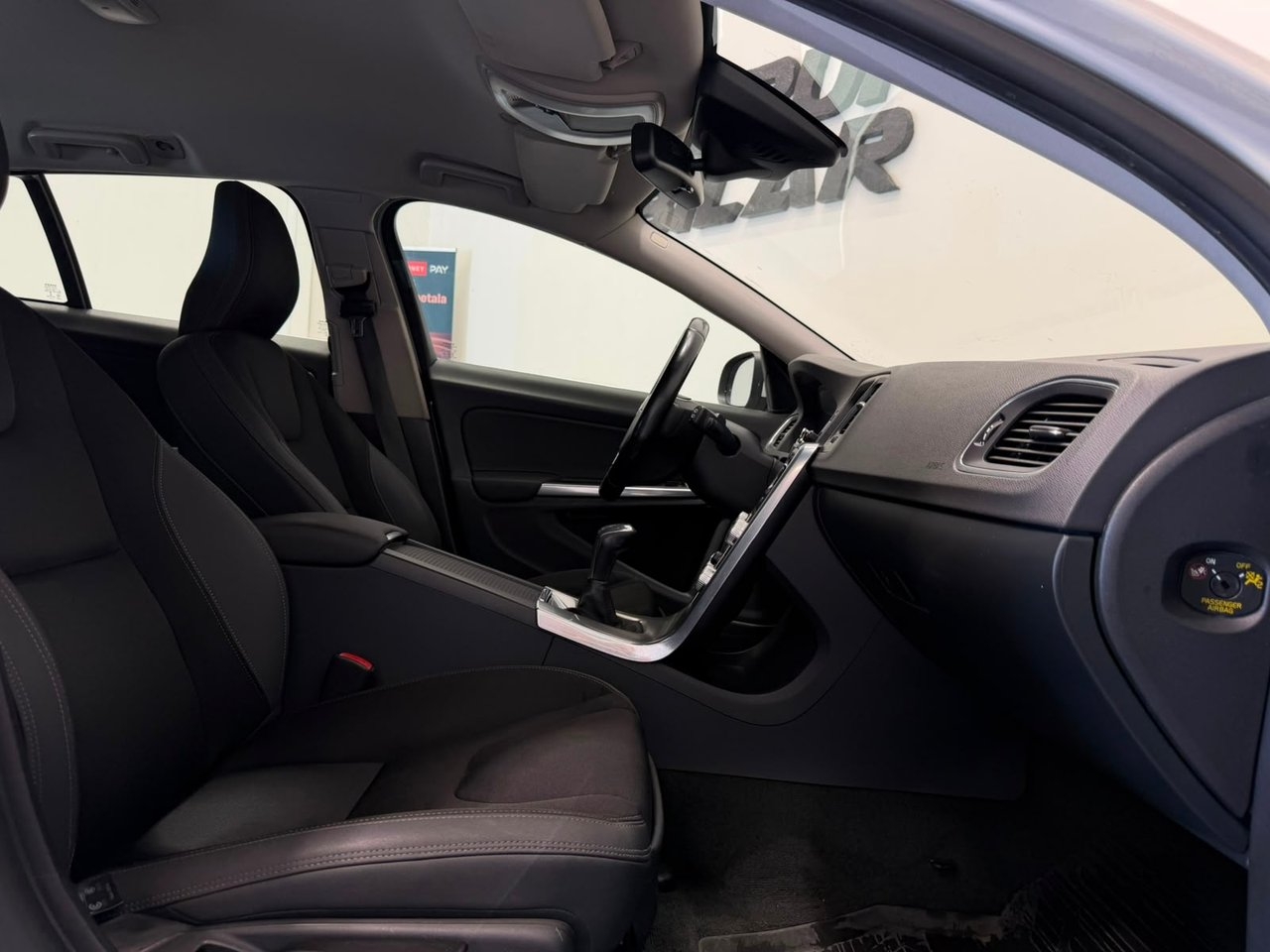 Volvo V60 2015, kuva 6/10
