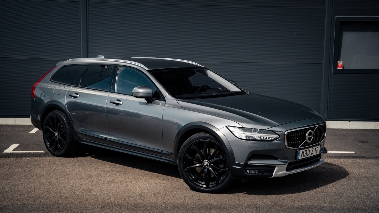 Volvo V90 Cross Country 2020, kuva 4/10