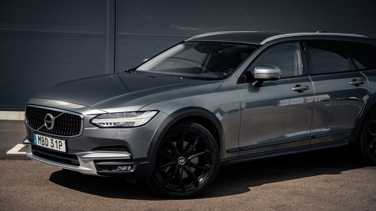 Volvo V90 Cross Country 2020, kuva 3/10