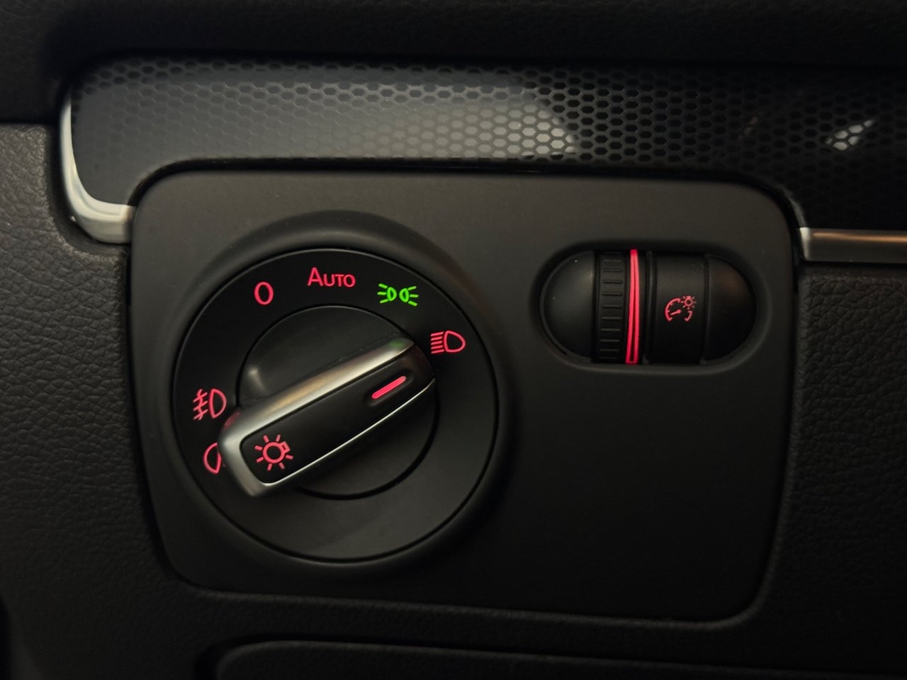 Volkswagen Golf 2012, bild 6/10