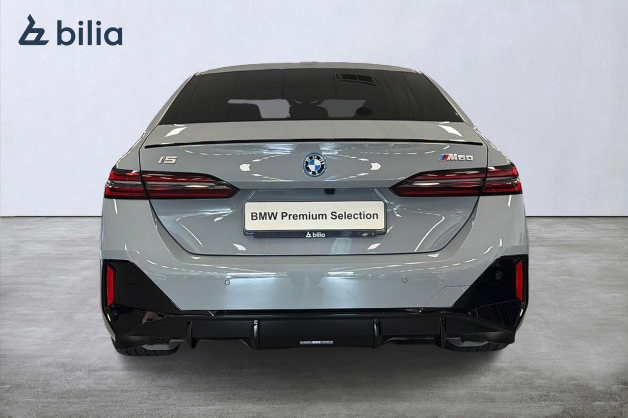 BMW i5 M60 xDrive Sedan 2026, photo 4/10