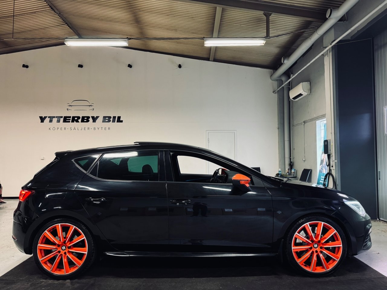 Seat Leon 2018, bild 2/10