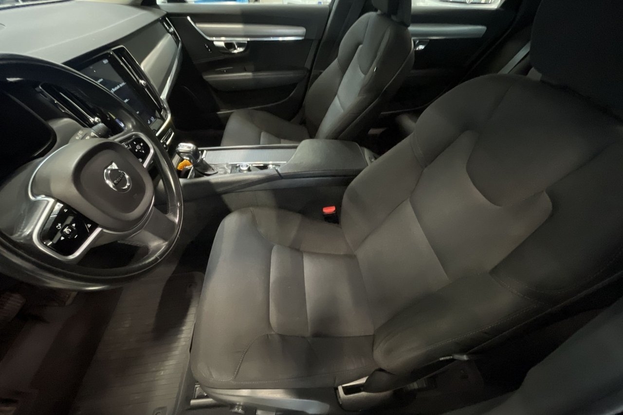 Volvo V90 T4 Automat Momentum Nybes 2019, bild 7/10