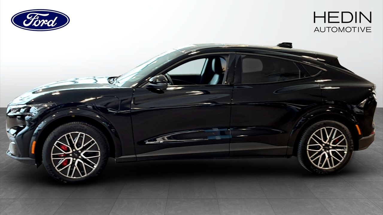 Ford Mustang Mach-E 2025, bild 6/9