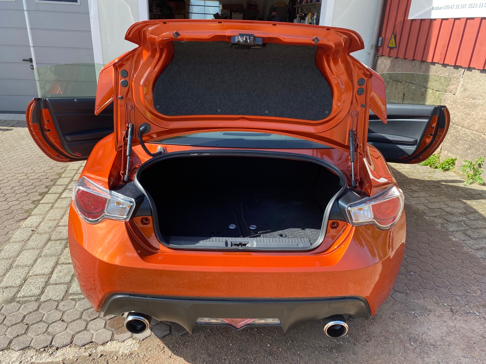 Toyota GT86 2.0 H4 Manuell 2014, bild 4/8