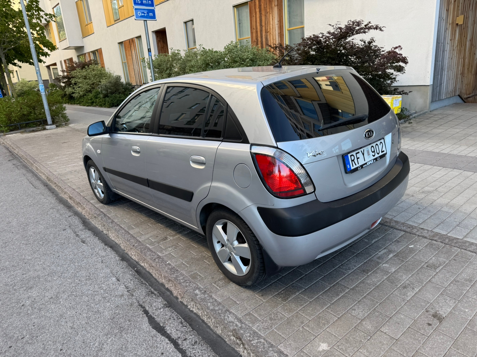 Kia Rio 1.4 Automatisk 2009, bild 5/9