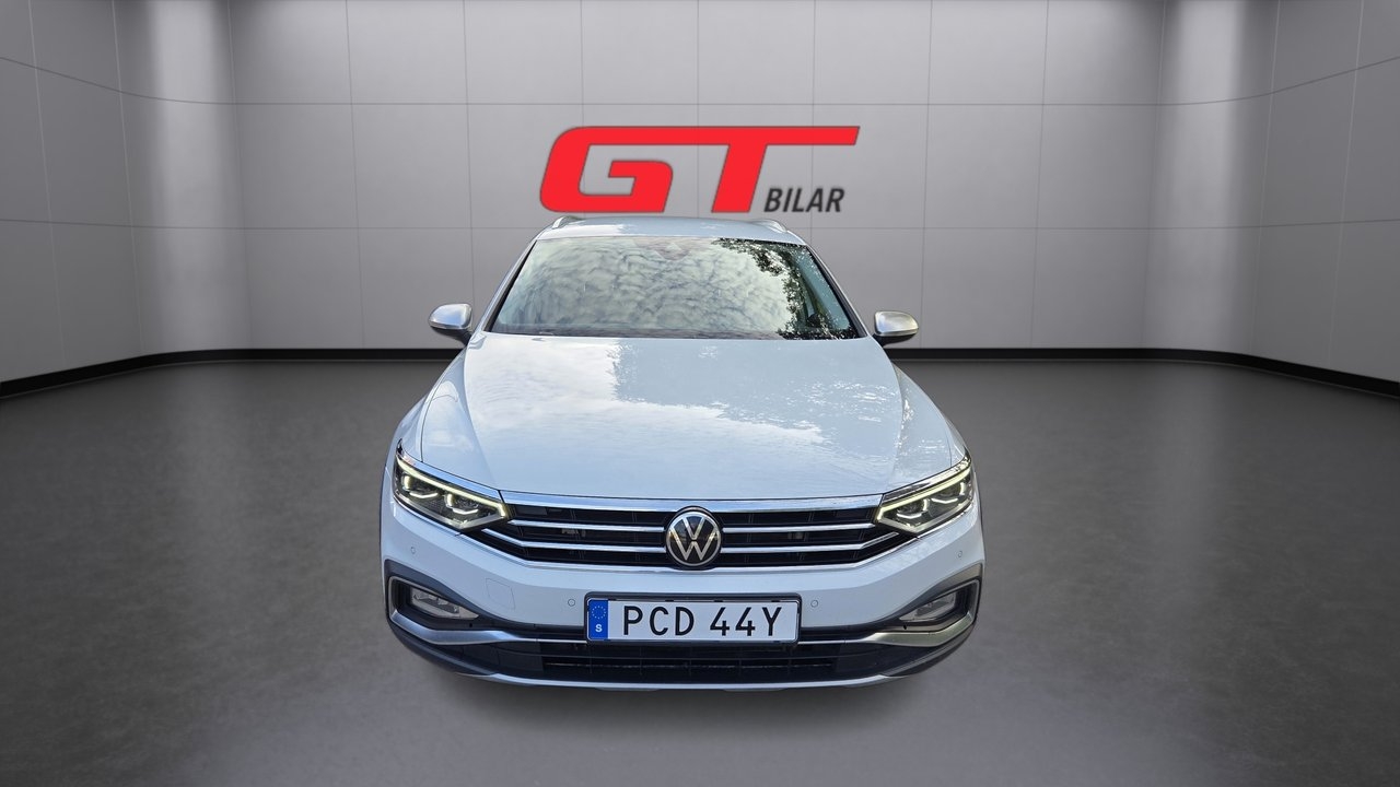 Volkswagen Passat 2024, bild 2/10