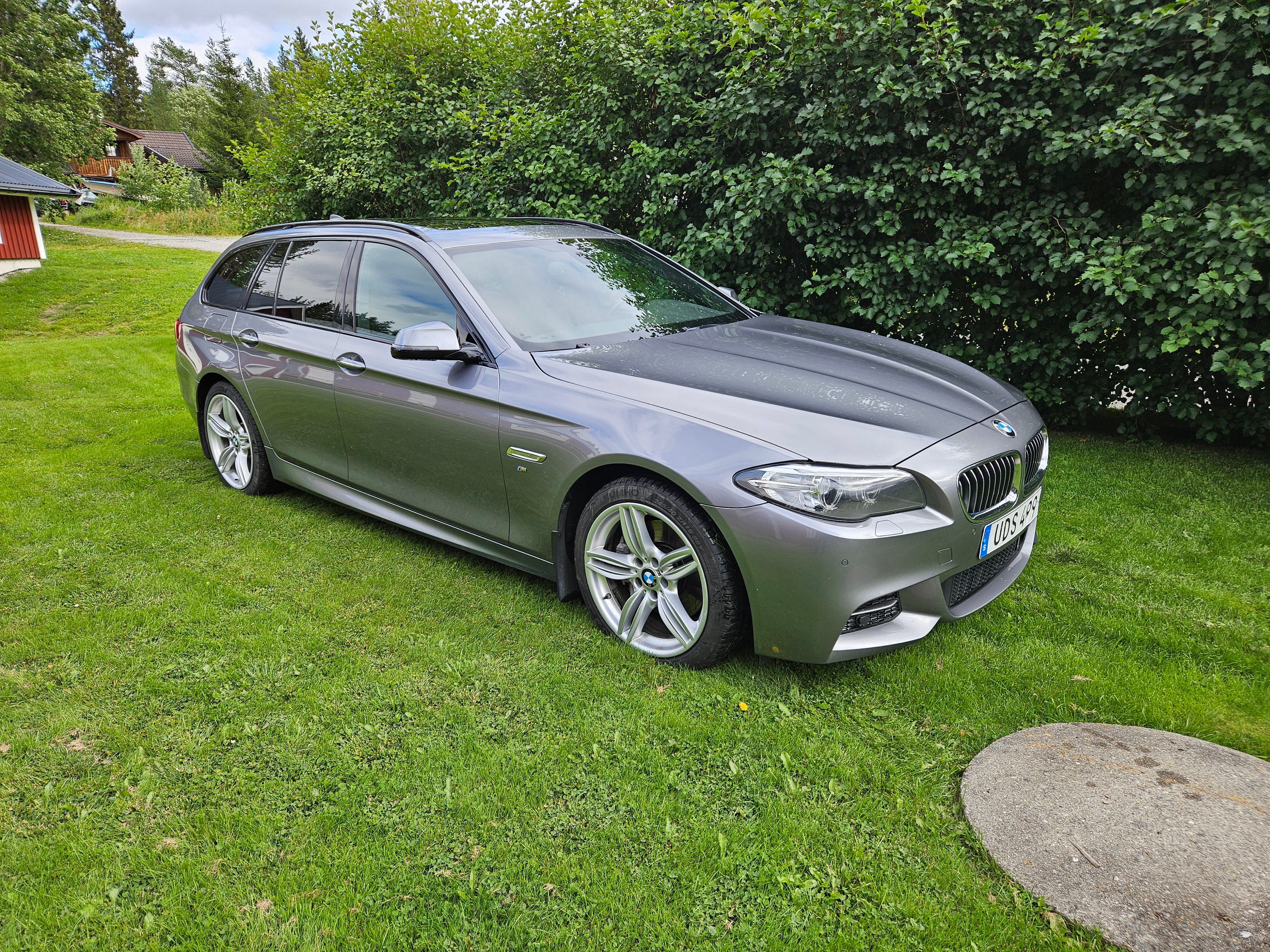 BMW 530