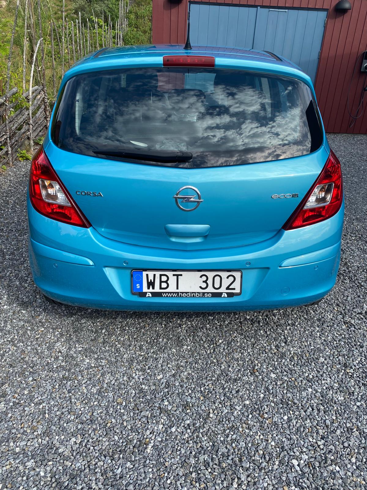 Opel Corsa 5-dörrar 1.2 ecoFLEX Manuell 2013, bild 2/6