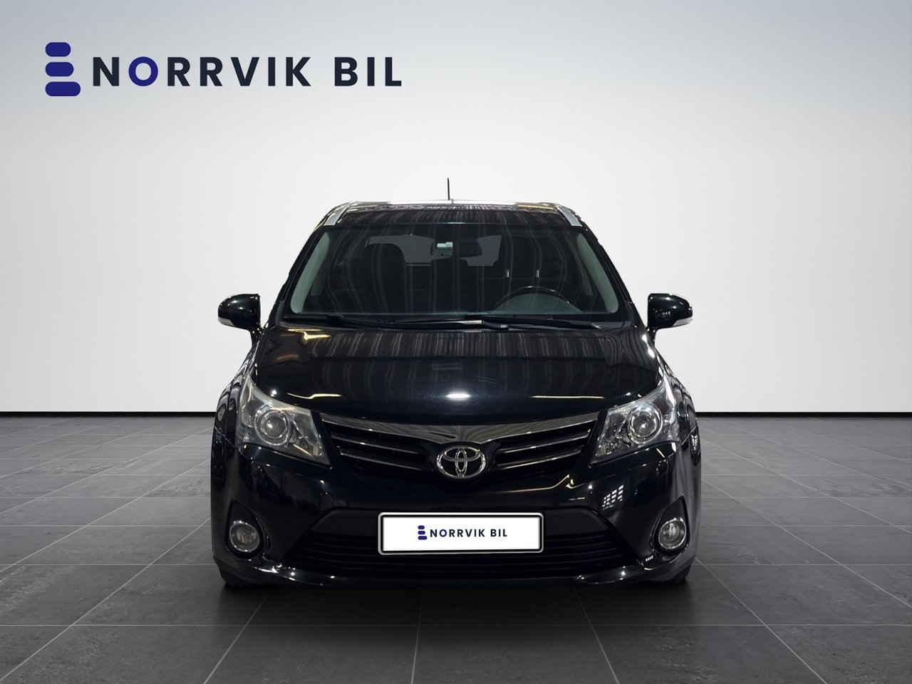 Toyota Avensis 2013, kuva 2/10