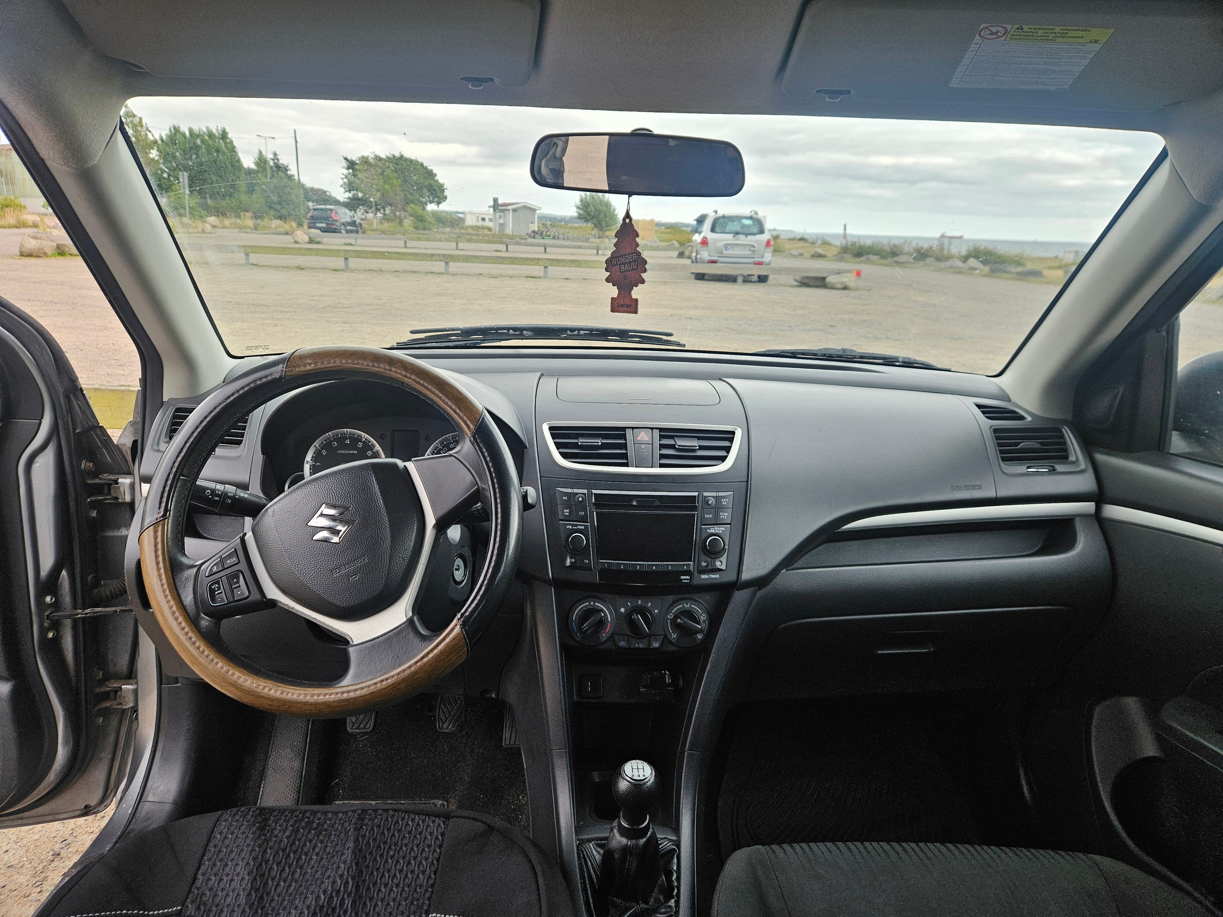 Suzuki Swift 2010, bild 6/10