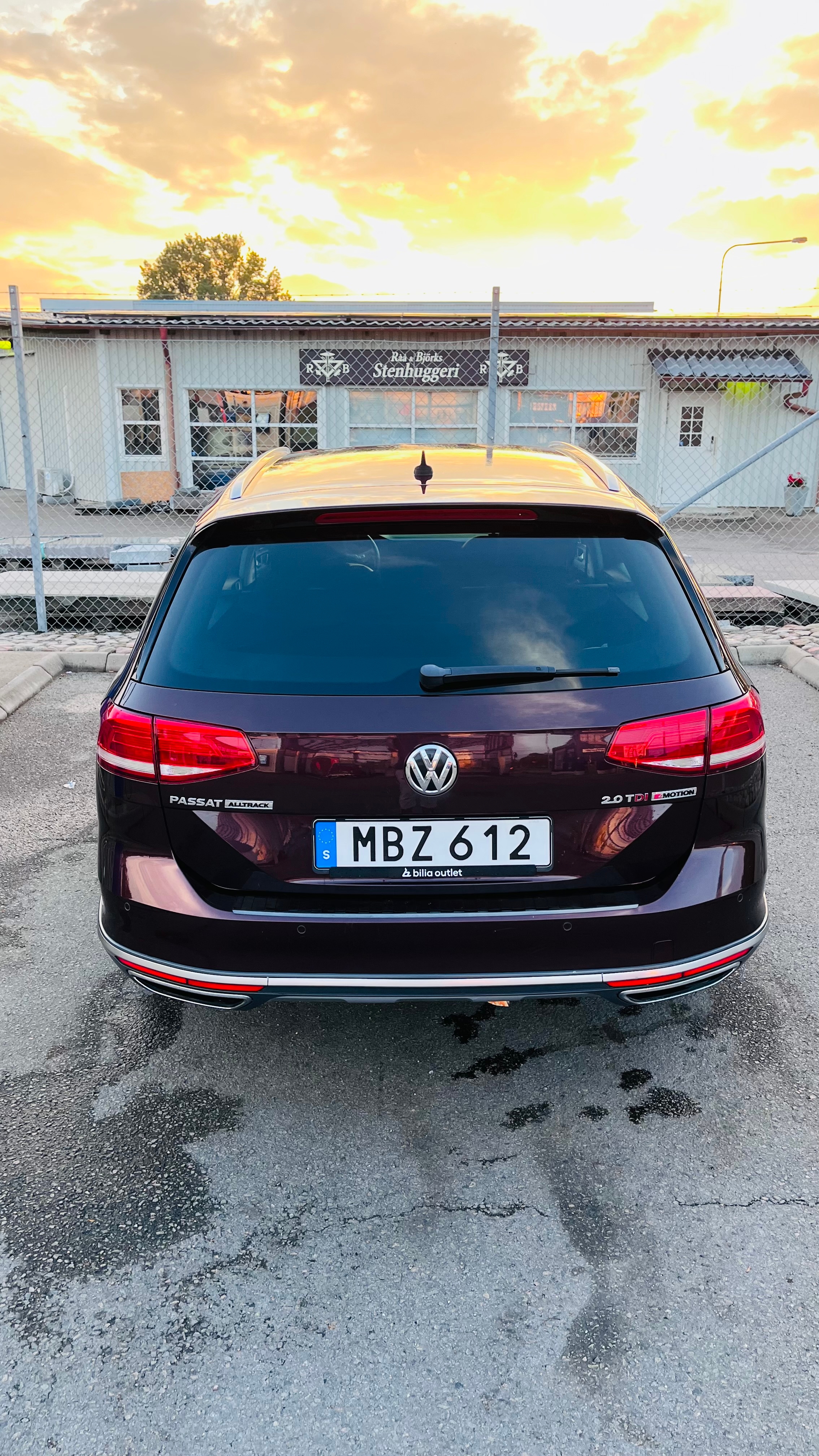 Volkswagen Passat 2016, bild 2/19