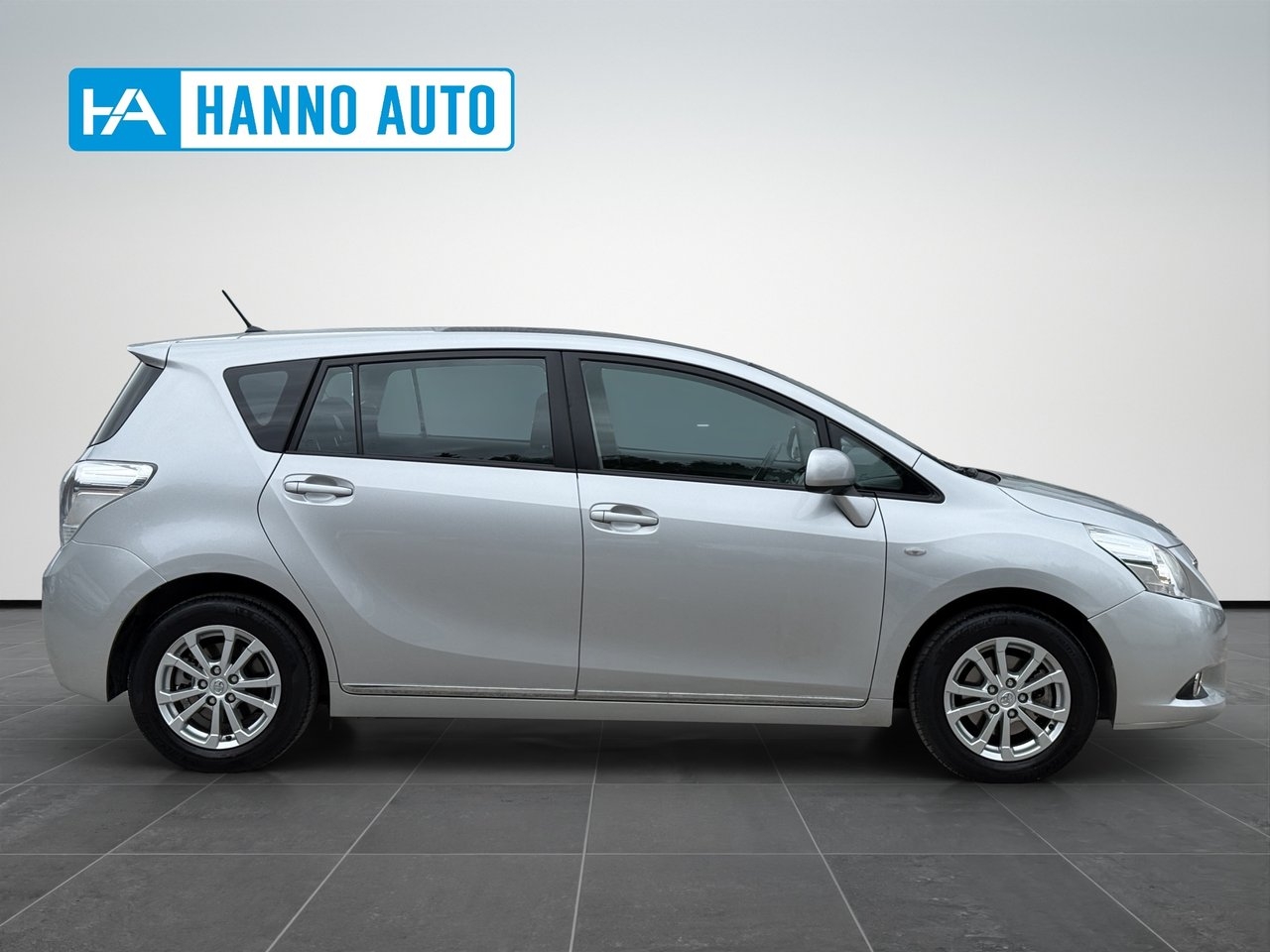 Toyota Verso 1.8 7-sits 2011, bild 6/36
