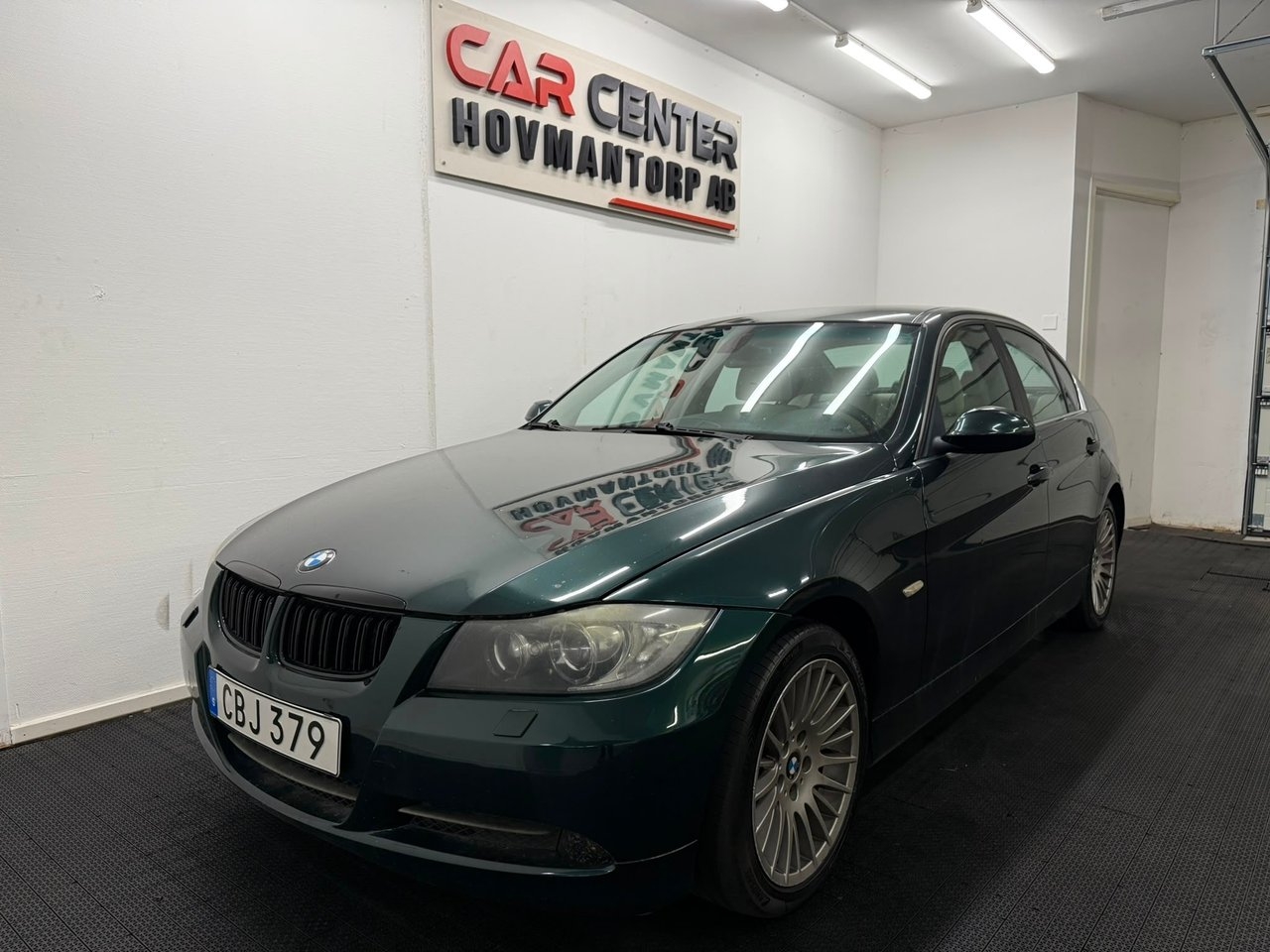 BMW 330