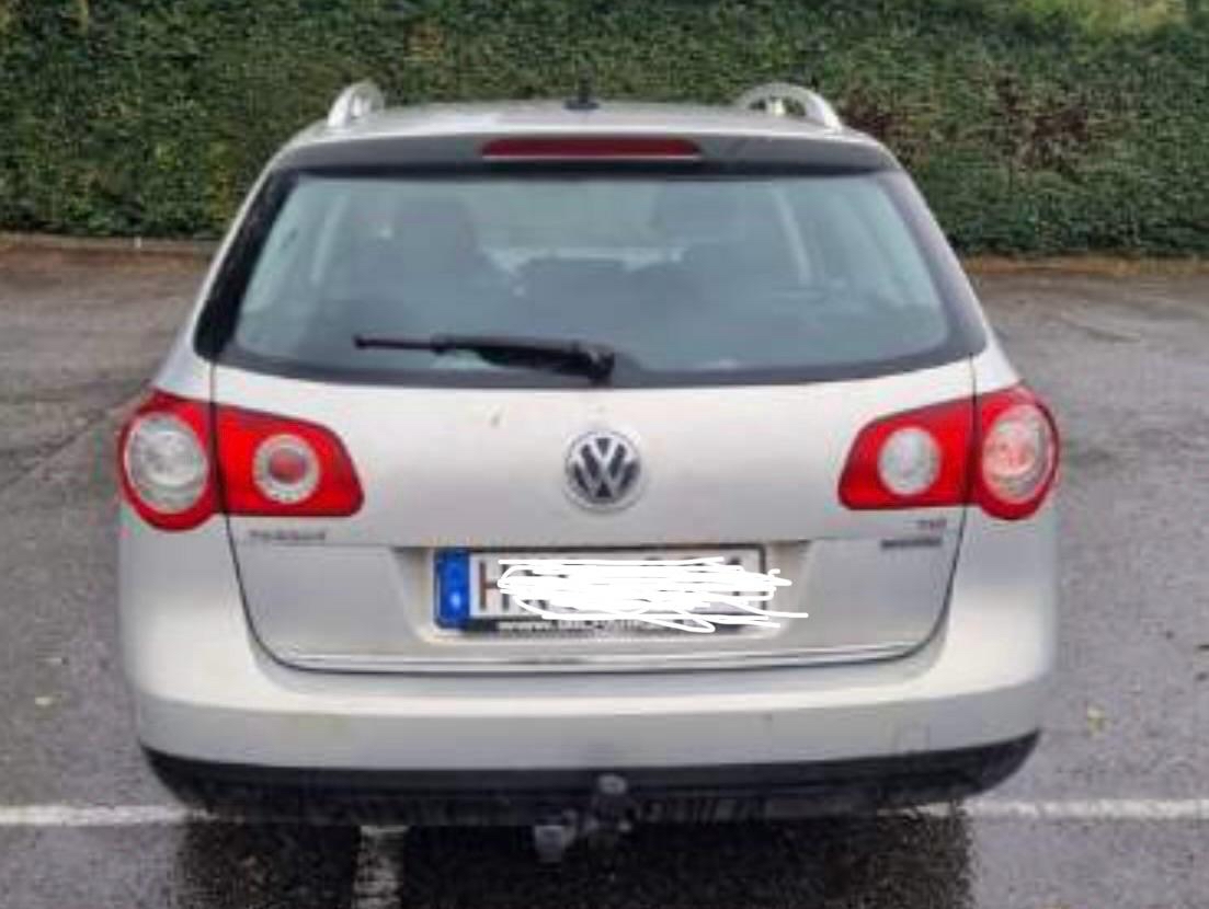 Volkswagen Passat 2010, bild 6/8
