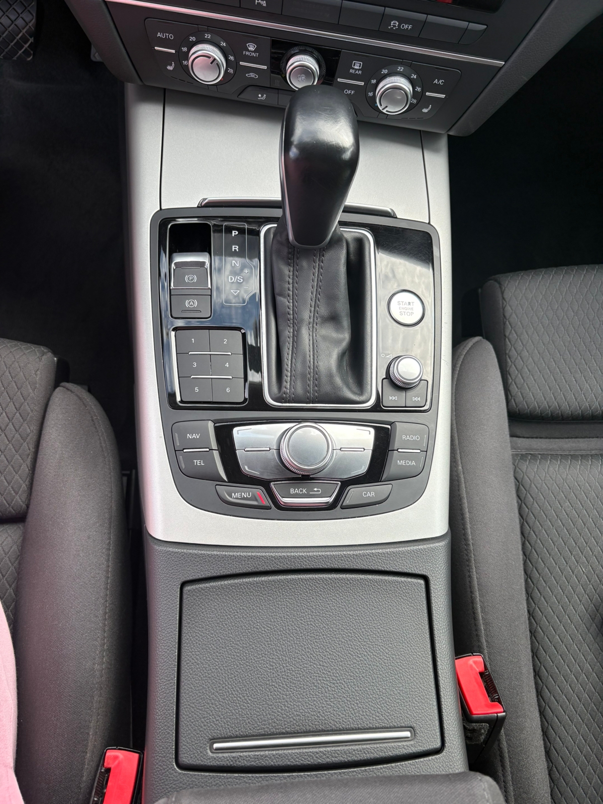 Audi A6 Avant 2.0 TDI ultra S Tronic 2016, photo 6/8