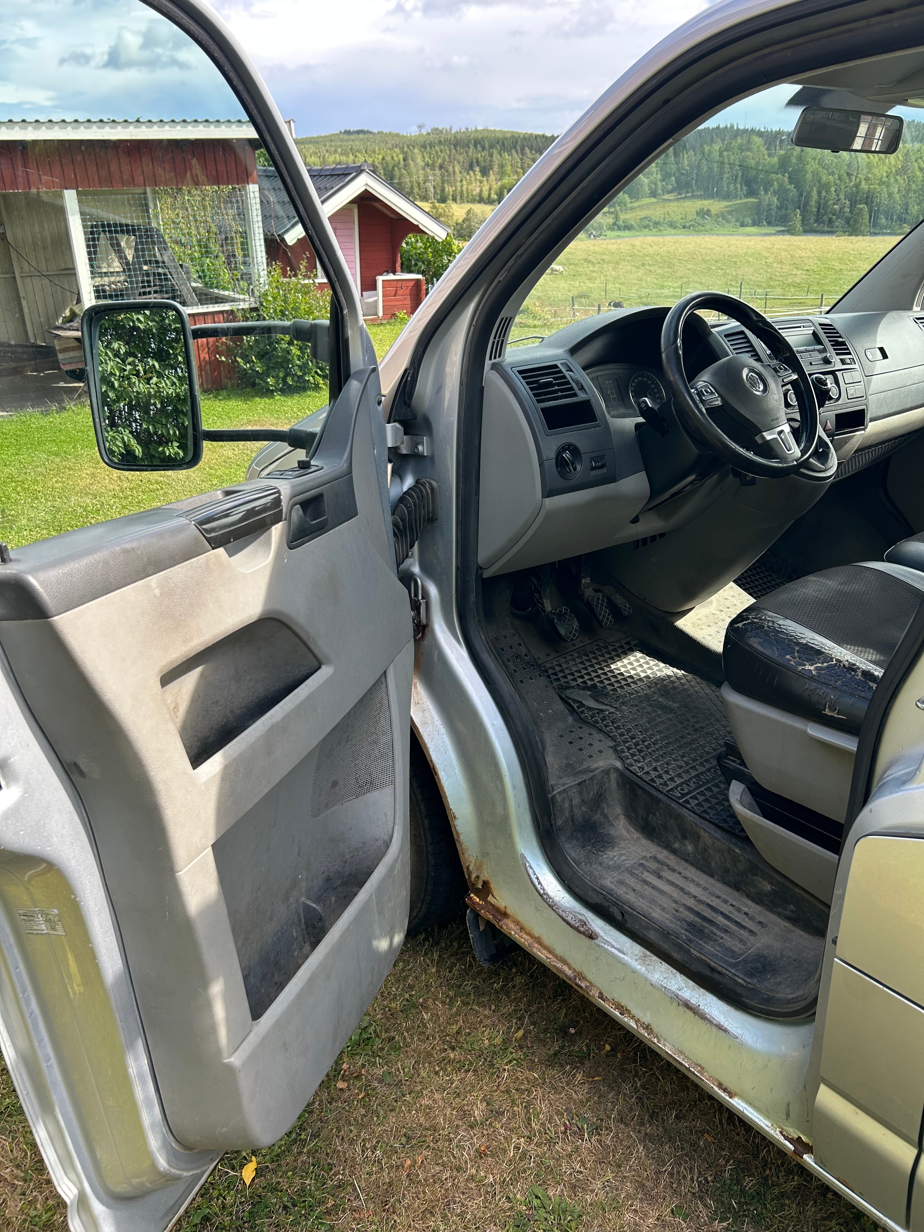 Volkswagen Transporter 2011, bild 6/9