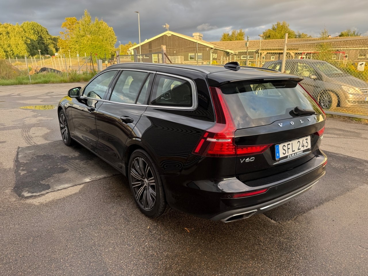 Volvo V60 D4 Manuell 2019, bild 6/10