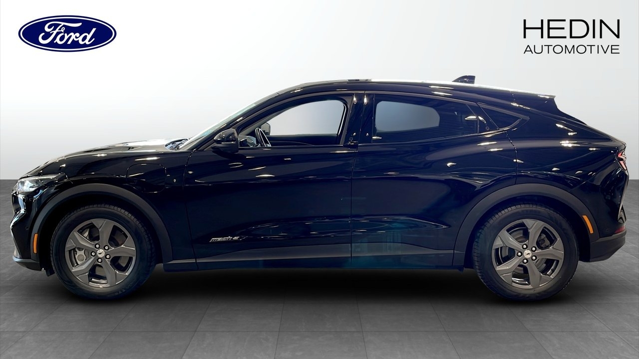 Ford Mustang Mach-E RWD Long Range 294hk 2022, bild 6/20