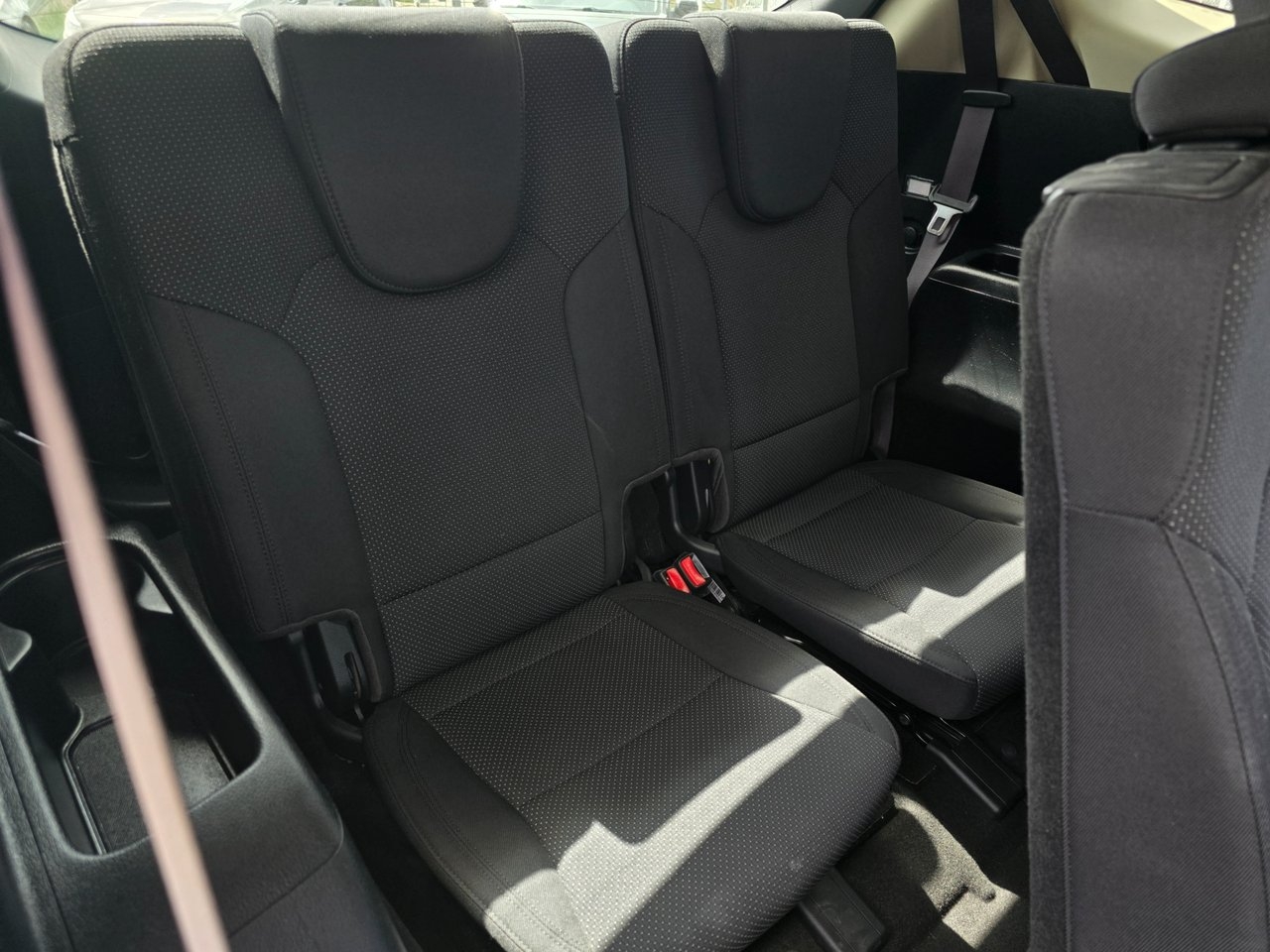 Kia Carens 1.7 CRDi / 7 -sits Familjebil 2016, bild 6/14
