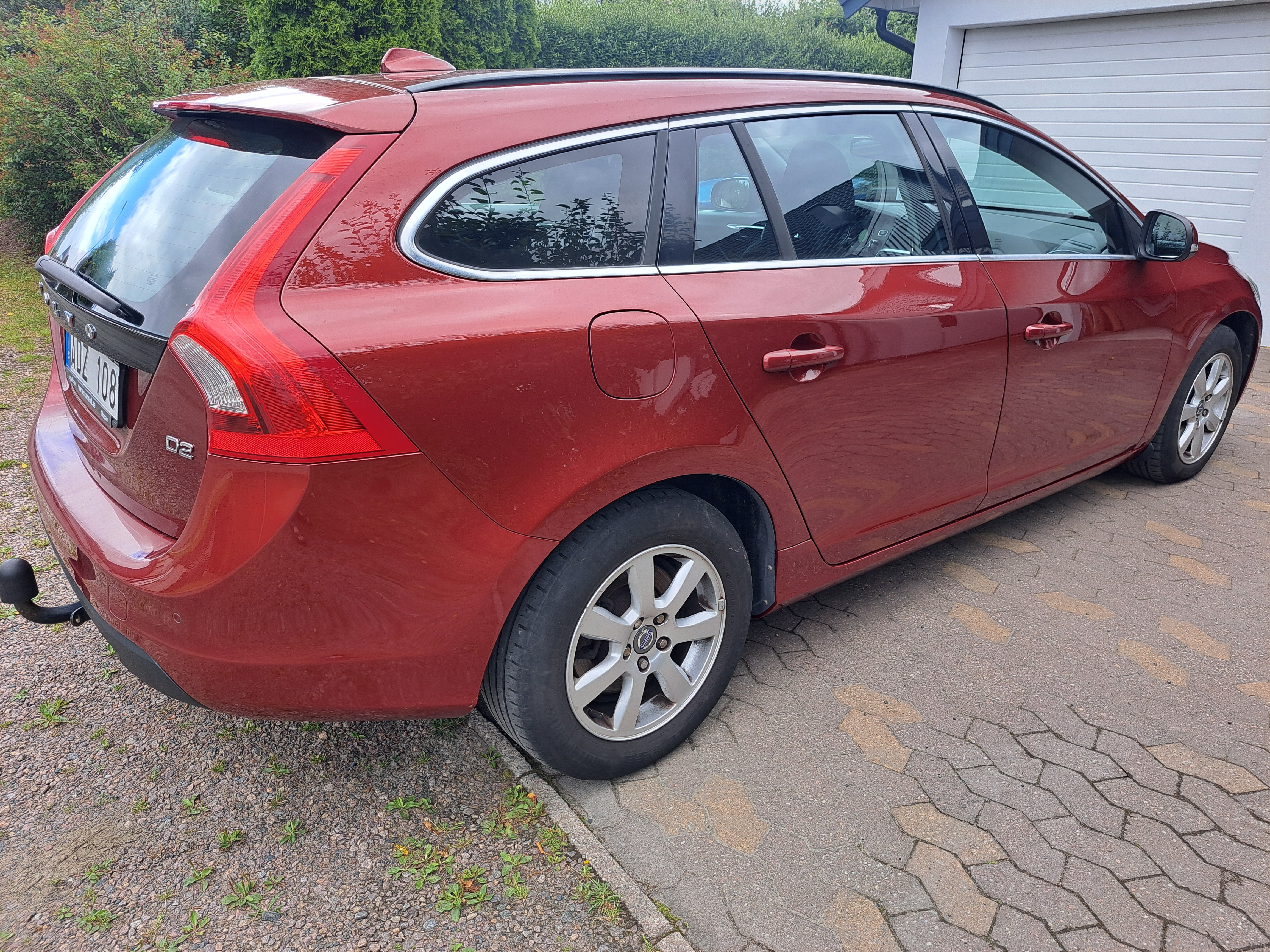 Volvo V60 D2 Momentum Manuell 2013, kuva 5/8