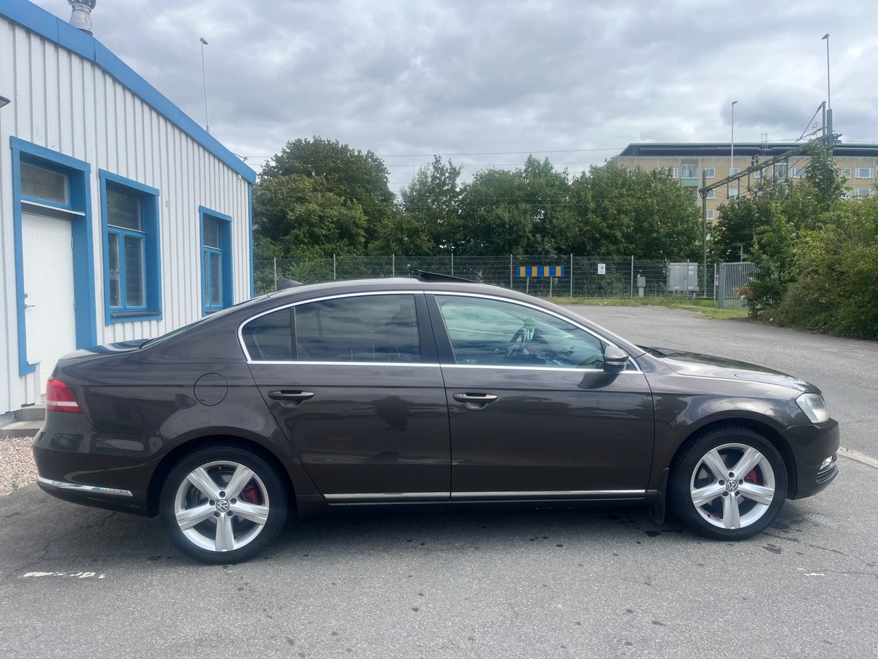 Volkswagen Passat 2012, bild 7/10