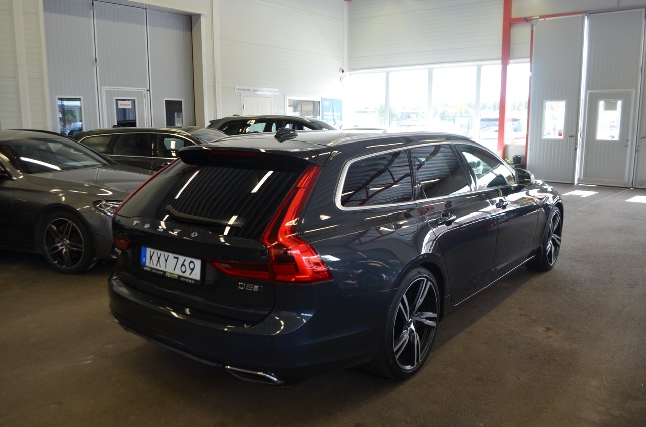 Volvo V90 2018, photo 5/10