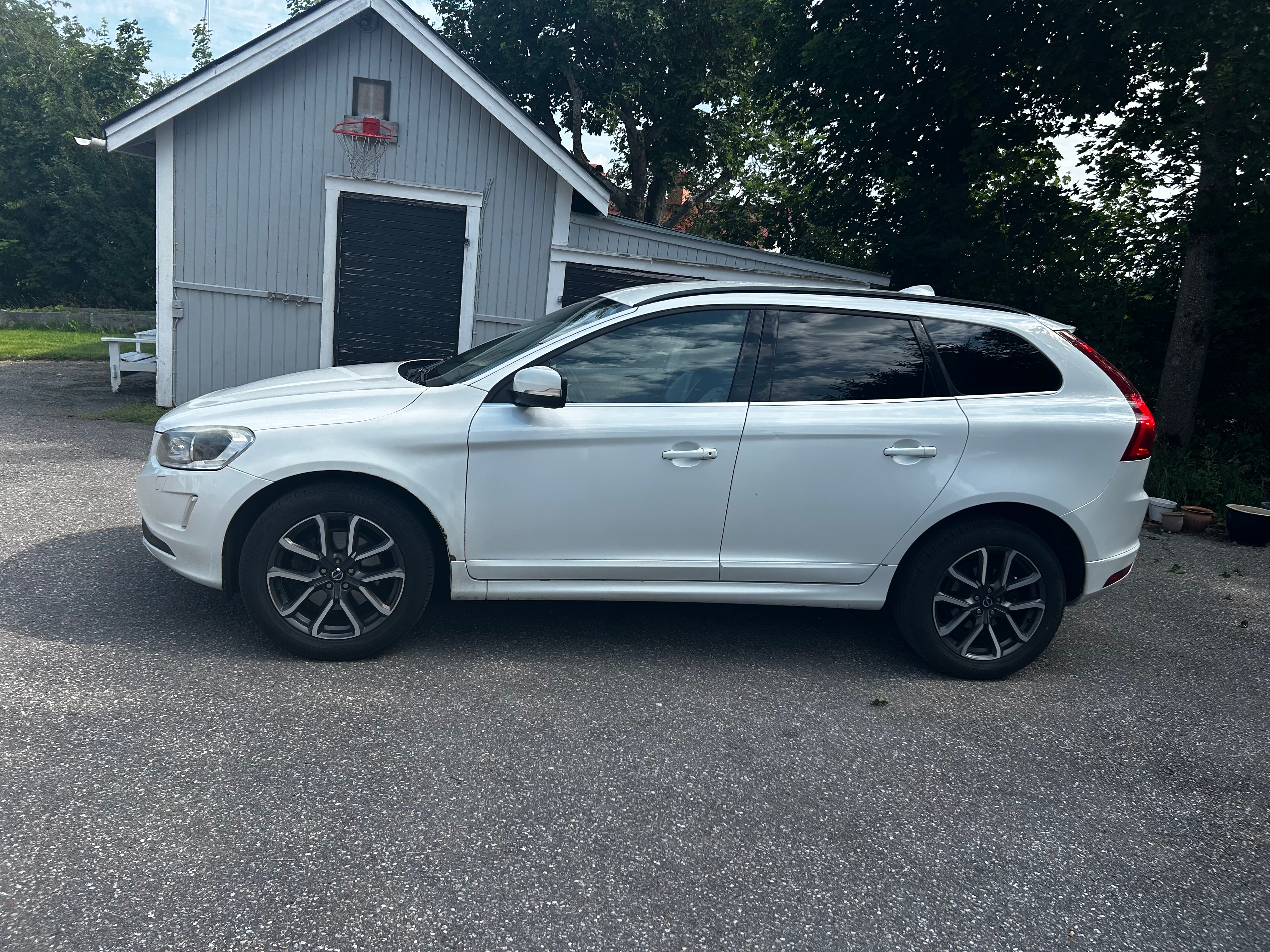 Volvo XC60 D4 AWD Manuell 2014, bild 4/10