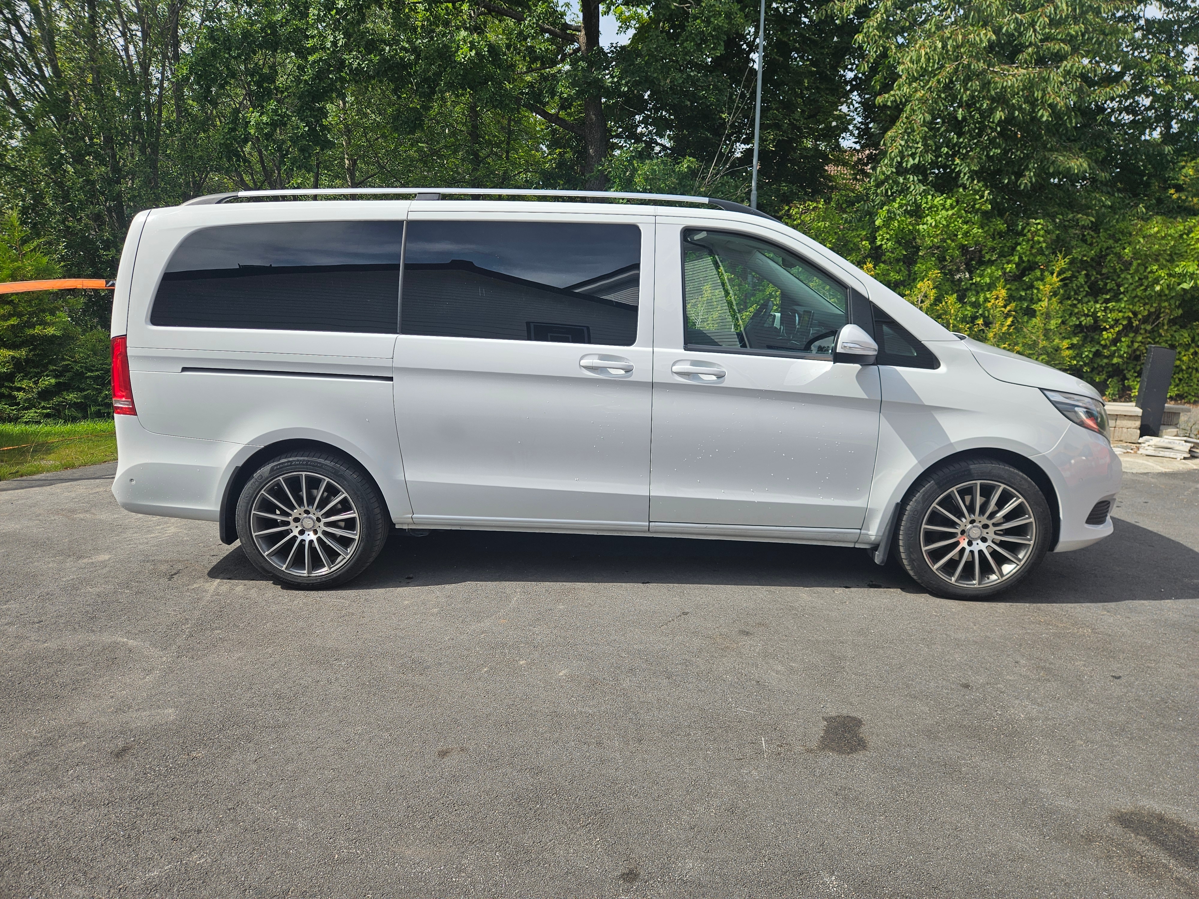 Mercedes-Benz V 2016, photo 2/8