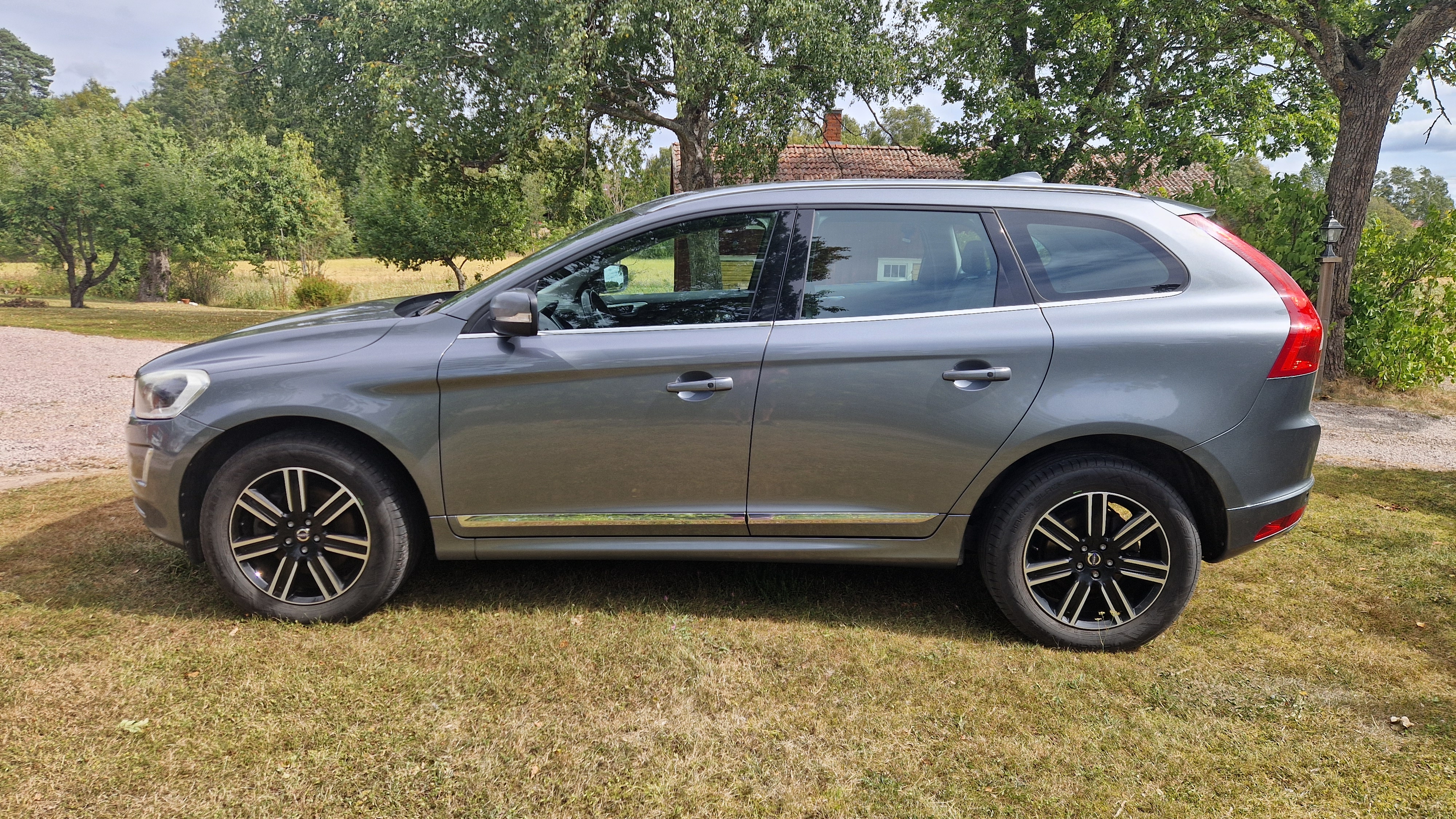 Volvo XC60 D4 AWD Geartronic 2017, kuva 4/5