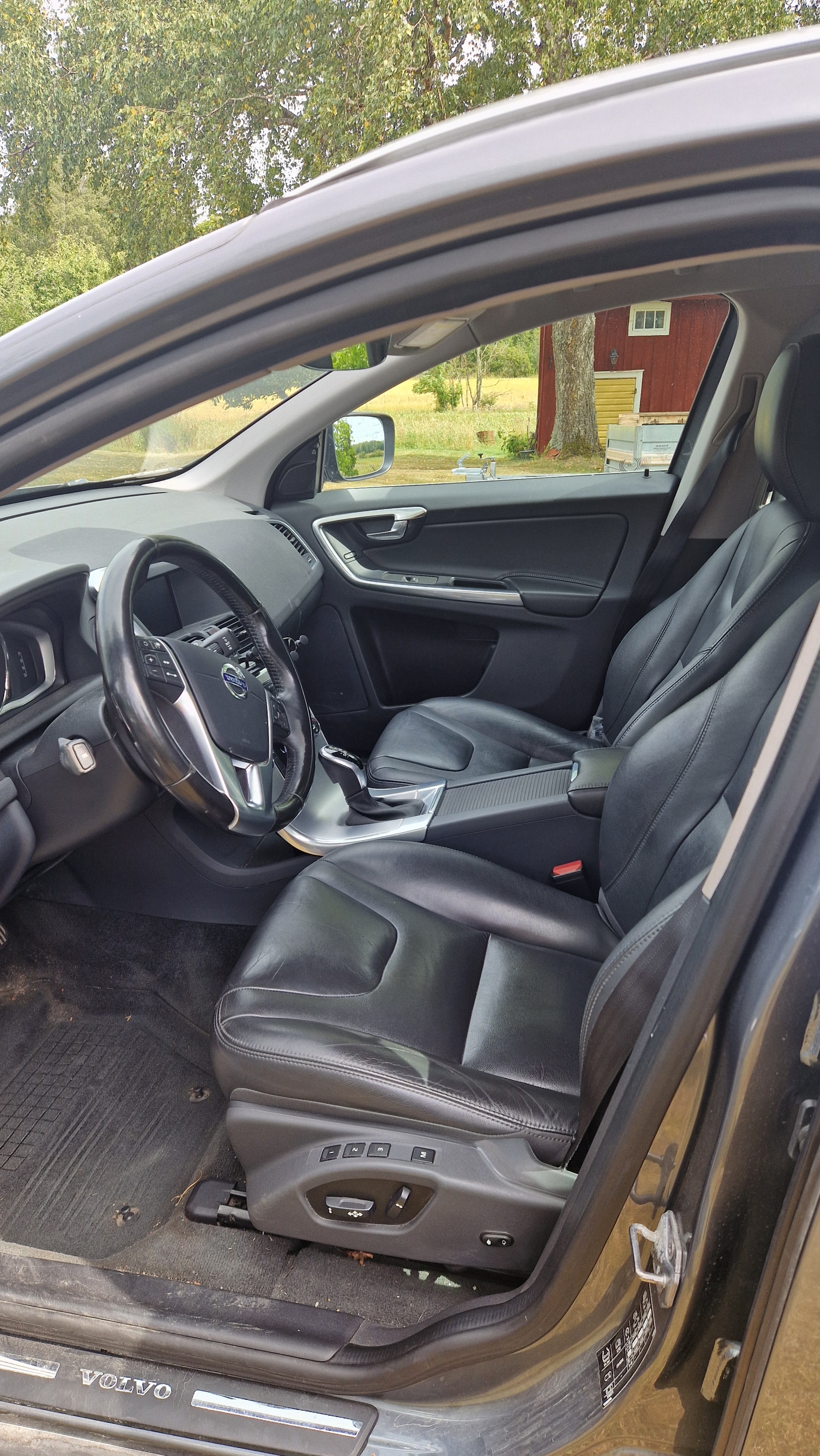 Volvo XC60 D4 AWD Geartronic 2017, kuva 5/5