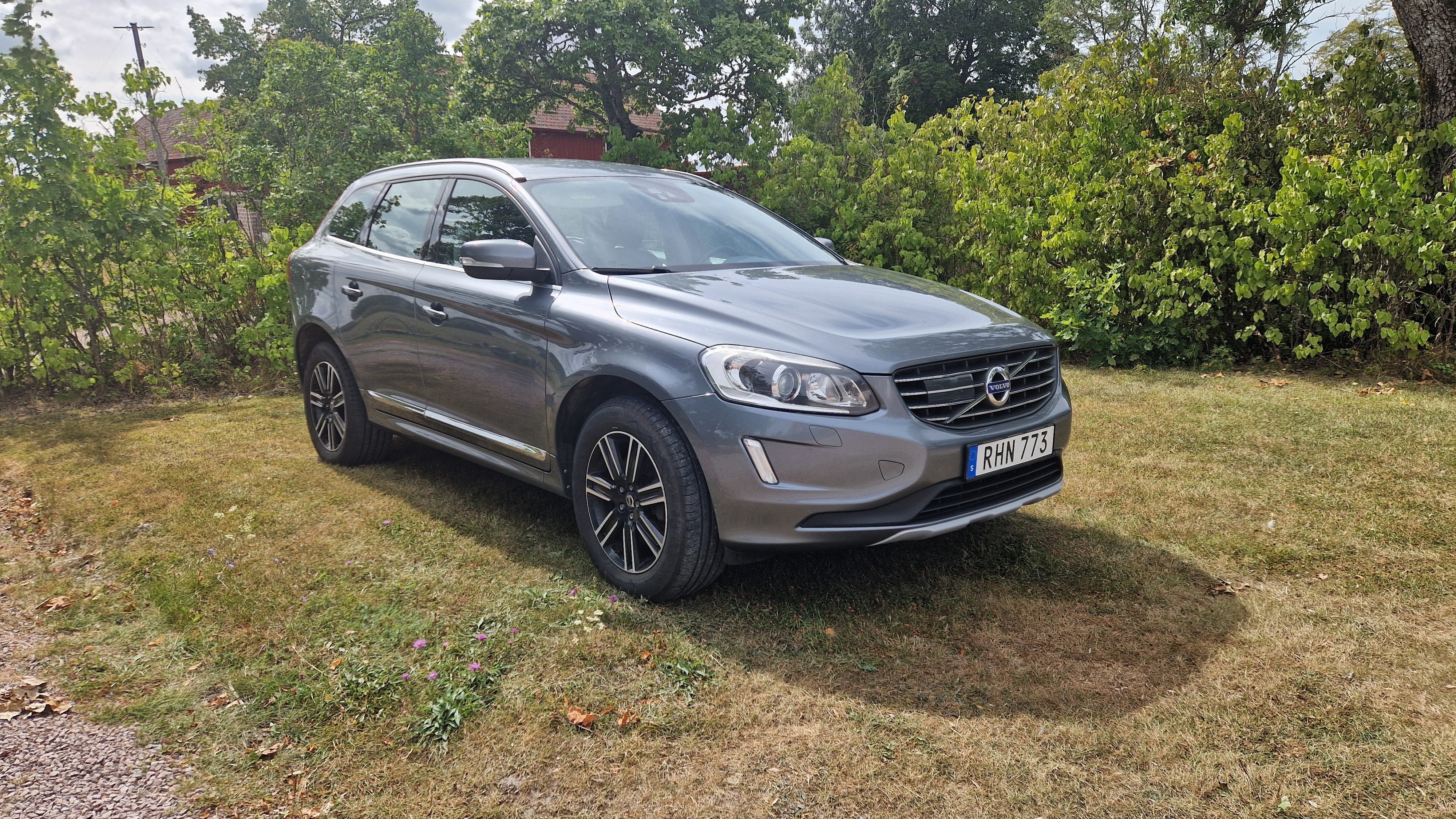Volvo XC60 D4 AWD Geartronic 2017, kuva 2/5