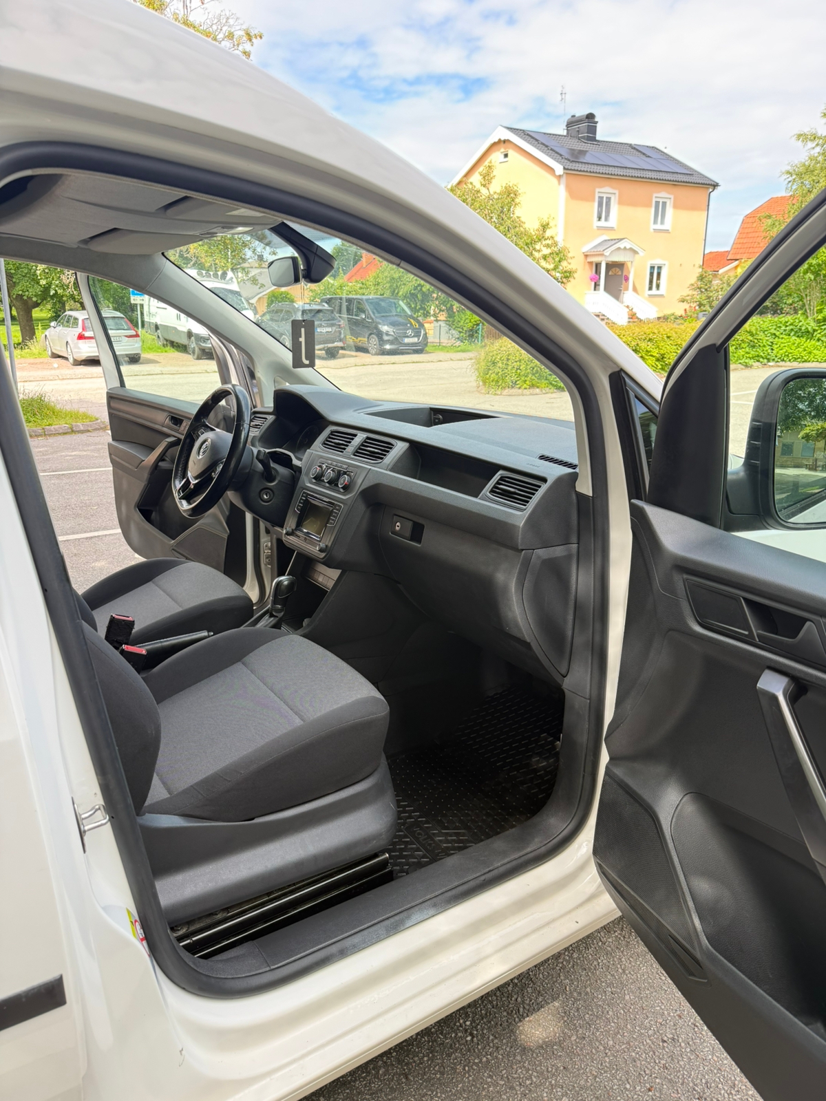 Volkswagen Caddy 2018, bild 5/10
